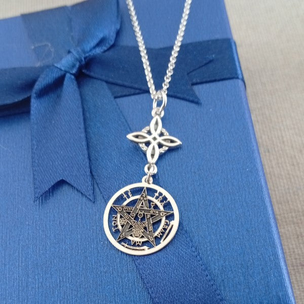 Colgante Plata Nudo y Tetragramaton