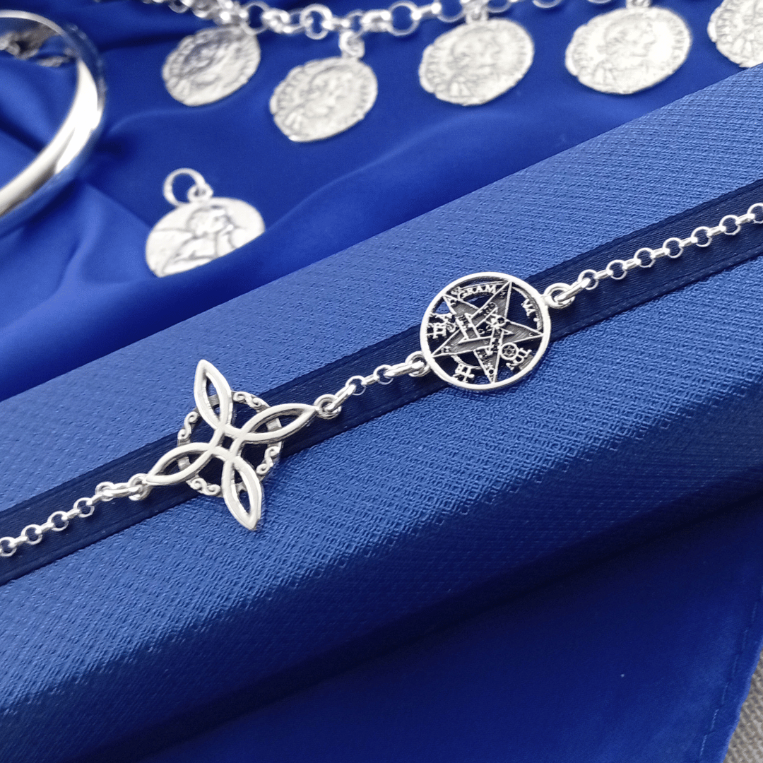 Pulsera Plata Doble Protección Nudo de Bruja y Tetragramatón